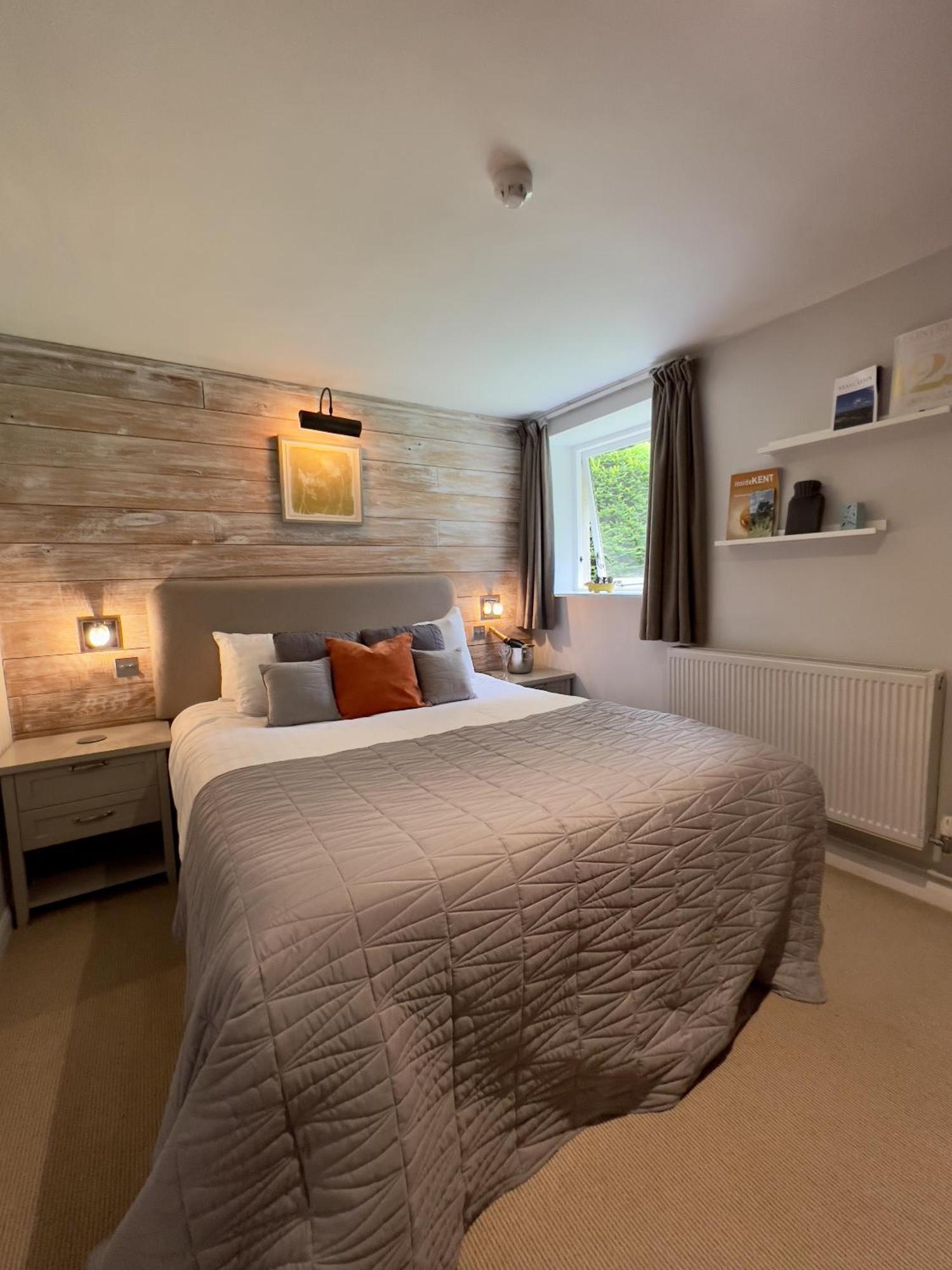 New Flying Horse Inn Wye Chambre photo