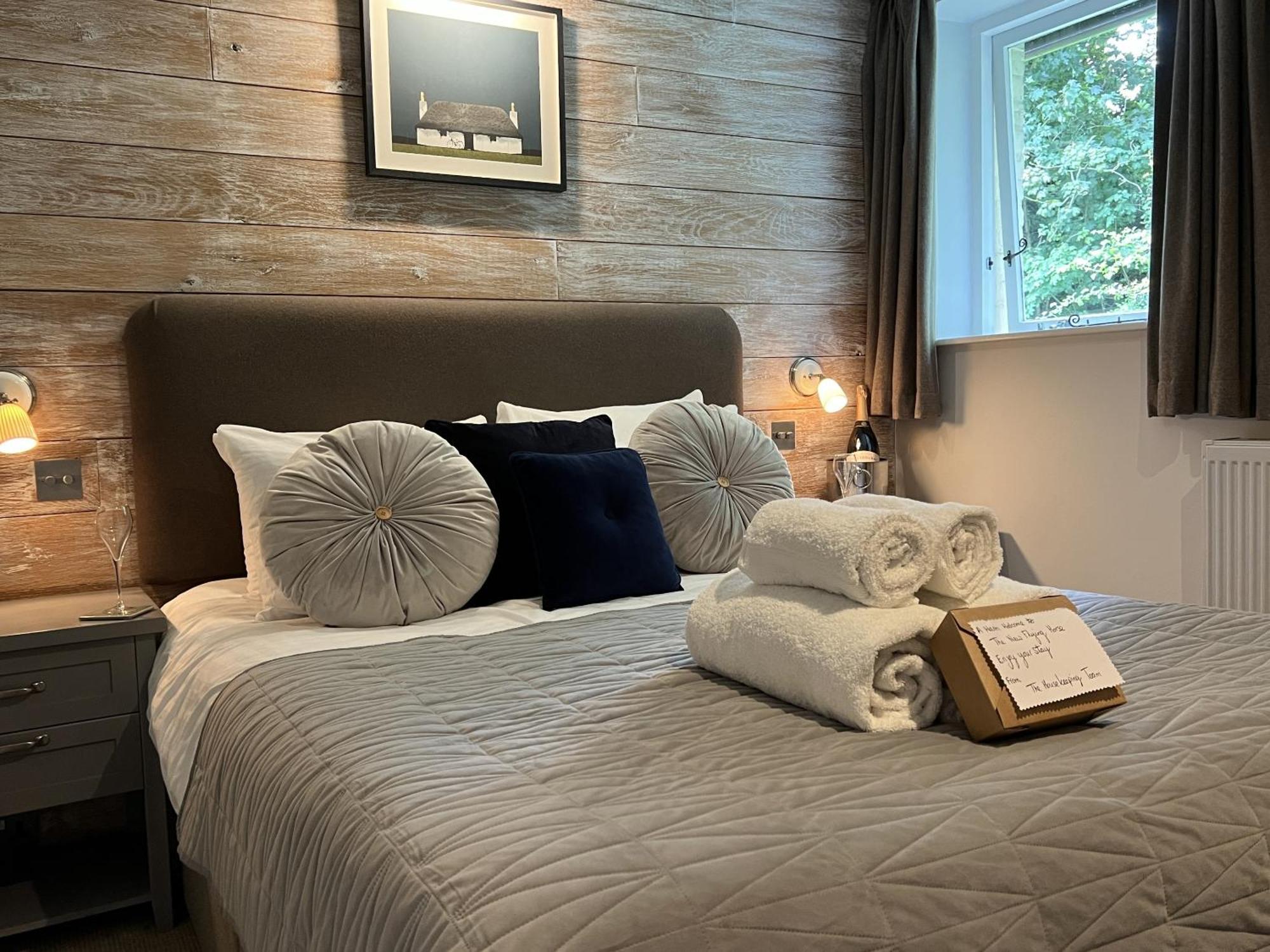 New Flying Horse Inn Wye Chambre photo